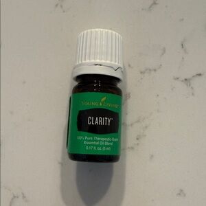 Young living clarity essential oil blend-5mL -‎ New/Sealed